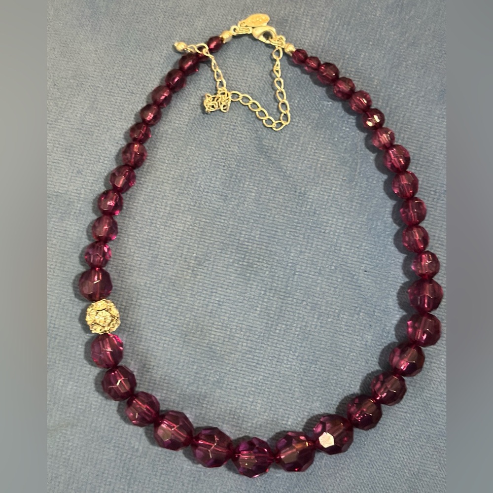 Elegant Purple Beaded Necklace